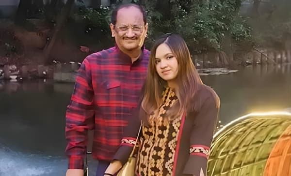 মুশতাকের বিরুদ্ধে ধর্ষণ মামলা তদন্তের নির্দেশ পিবিআইকে