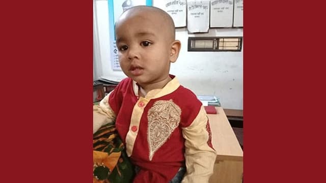 সন্তানকে চায়ের দোকানে ফেলে গেলেন মা
