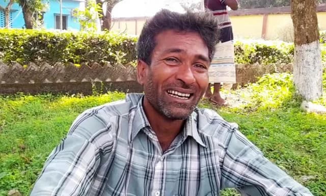 বড় ভাইয়ের সাথে নানী বাড়িতে ইফতার করা হলো না বোনের
