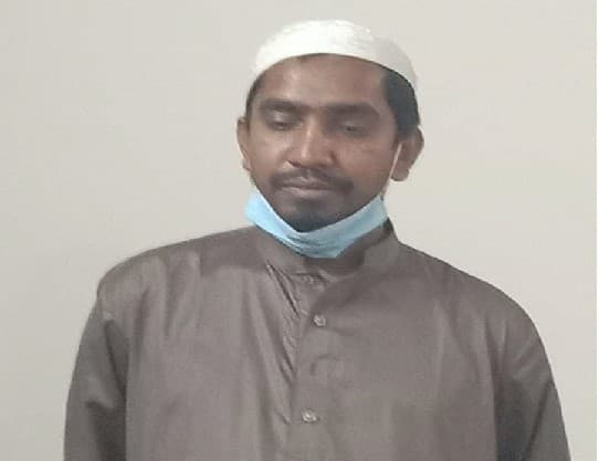 প্রধানমন্ত্রী ও নরেন্দ্র মোদির ছবি বিকৃত করায় শিক্ষক গ্রেপ্তার