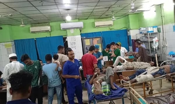 ঈদের দুইদিনে বেপরোয়া গতিতে ৩১ জনের মৃত্যু