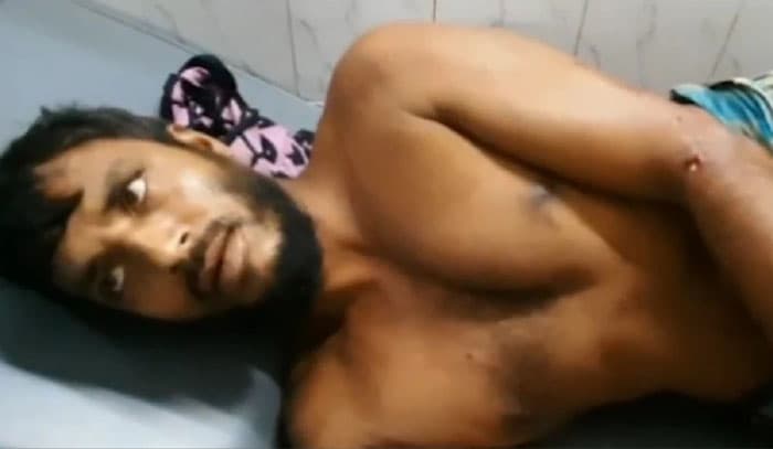 বাঘের মুখ থেকে যেভাবে বাঁচলেন মৎস্যজীবী