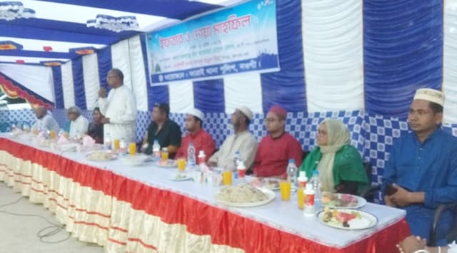 আত্রাই থানায় ইফতার ও দোয়া মাহফিল অনুষ্ঠিত