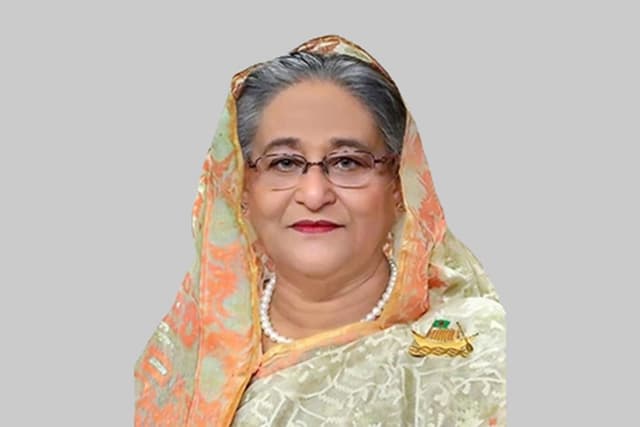 নগদে প্রধানমন্ত্রীর ঈদ উপহার পাবে ১৫ লাখ পরিবার
