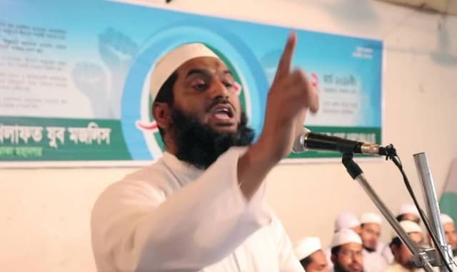 পাকিস্তানে 'জঙ্গি' প্রশিক্ষণ নিয়েছেন মামুনুল!
