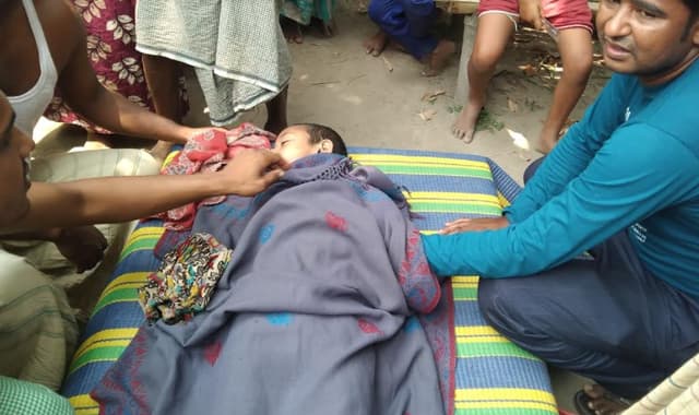 হাতীবান্ধায় খেলতে গিয়ে দুই শিশুর মৃত্যু