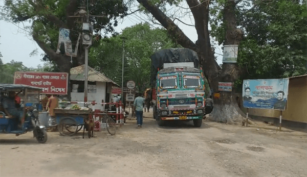 ৩ দিন বন্ধের পর হিলি স্থলবন্দরে আমদানি-রপ্তানি শুরু