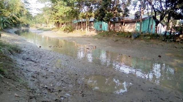 বরিশালের কালিজিরা নদী কেবলই স্মৃতি !