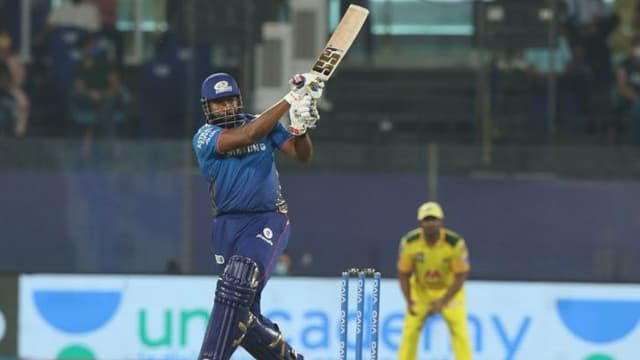 পোলার্ডের ঝড়ে অবিশ্বাস্য জয় পেল মুম্বাই