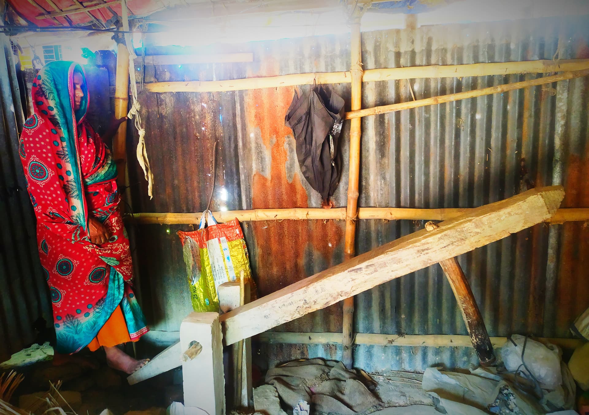 এখন শোনা যায় না, ও বউ ধান ভানেরে, ঢেঁকিতে পাড় দিয়া