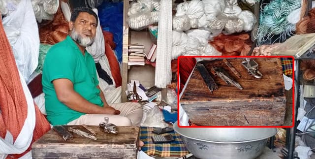 দিনে দুপুরে দোকানের ক্যাশ বাক্স ভেঙে দেড় লাখ টাকা চুরি