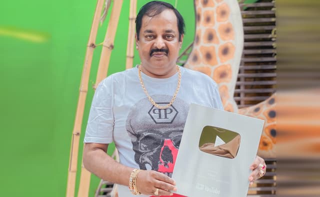 ১৩ দিনেই ডিপজলের বাজিমাত