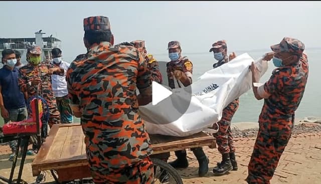 ডুবে যাওয়া মাইক্রো চালকের লাশ মিলেছে