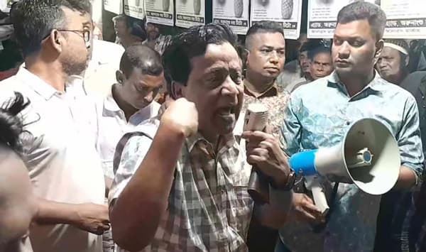ঠাকুরগাঁওয়ে এমপিকে হুমকি দিলেন ওয়ার্ড আ'লীগ নেতা!