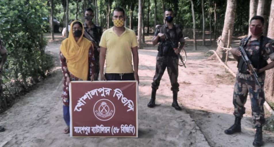ভারত থেকে অবৈধভাবে অনুপ্রবেশের দায়ে নারী-শিশুসহ আটক ৬