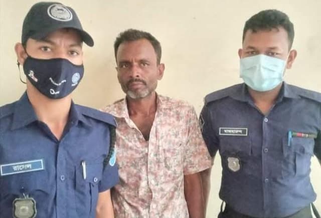 গরু জবাই করে খাওয়া সেই মেম্বার গ্রেফতার