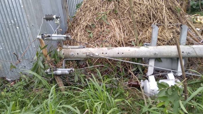 হিলিতে ঝড়ে ব্যাপক ক্ষয়ক্ষতি