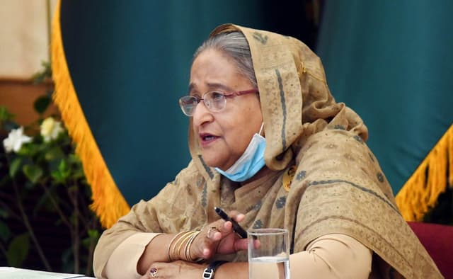 আওয়ামী লীগ সব সময়ই মানুষের জন্য রাজনীতি করে: প্রধানমন্ত্রী