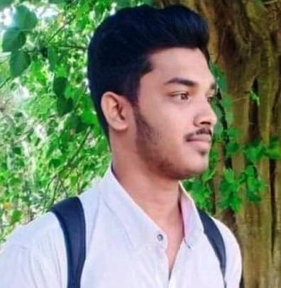 পটুয়াখালীতে নিহত কলেজছাত্র তমালের মায়ের বিচারের বানী নিরবে কাঁদে !