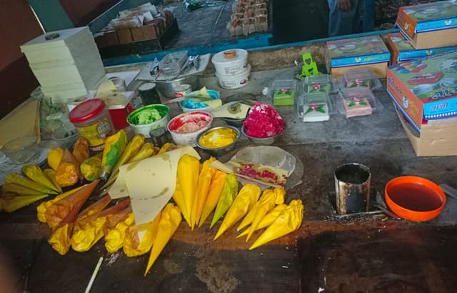 পাঁচবিবিতে ৪ বেকারী মালিককে ভ্রাম্যমান আদালতে জরিমানা