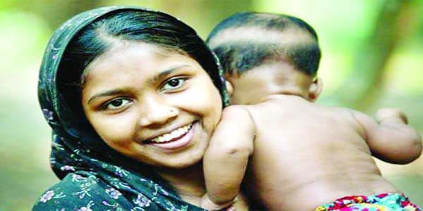 আজ নিরাপদ মাতৃত্ব দিবস