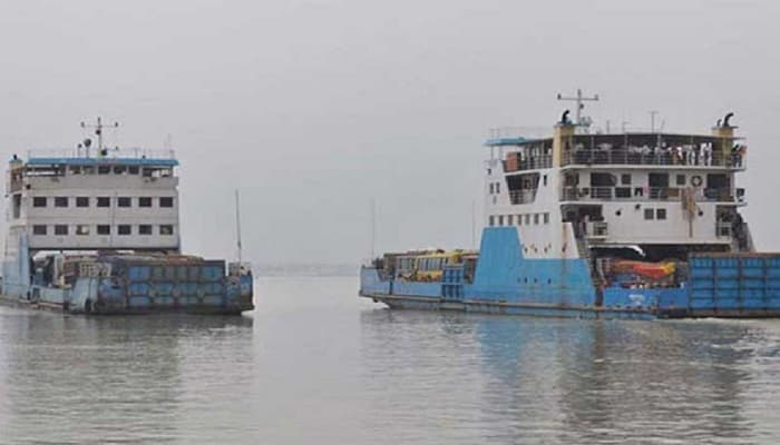 শিমুলিয়া-বাংলাবাজার নৌরুটে ফেরি চলাচল স্বাভাবিক