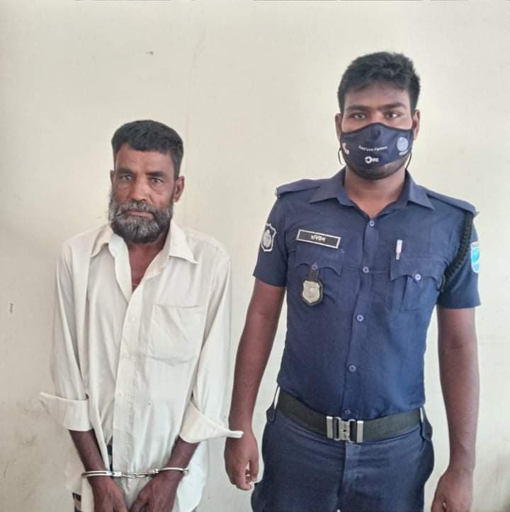 দৌলতদিয়ায় ১'শ লিটার মদ সহ আটক-১