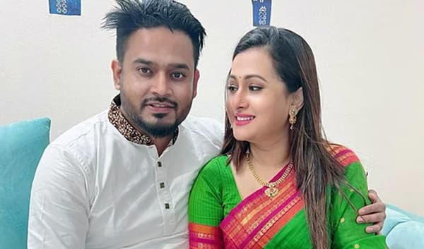 আমার অসাধারণ স্বামী, আমি তোমাকে ভালোবাসি