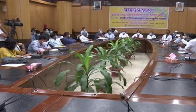 ব্ল্যাক ফাঙ্গাস রোগের গাইডলাইন দিল বিএসএমএমইউ