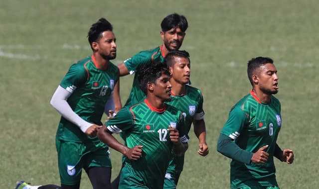 আফগানিস্তানকে দেখিয়ে দিলো বাংলাদেশ