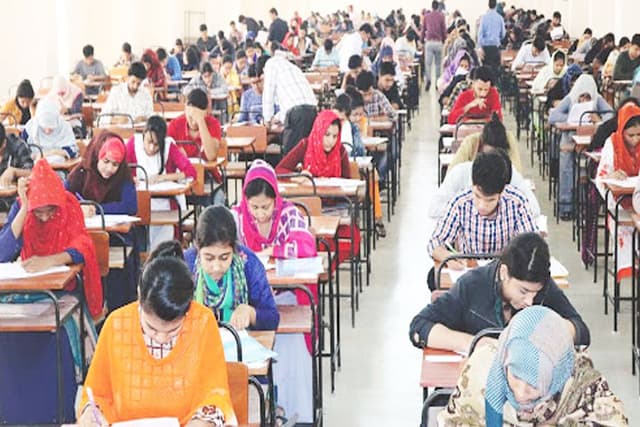 বেসরকারি বিশ্ববিদ্যালয়গুলো বন্ধের আশঙ্কা