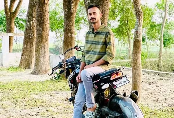 মোটরসাইকেল কাল হলো প্রবাসী আসিফের