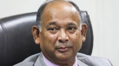বিয়ে করলেন রেলমন্ত্রী!
