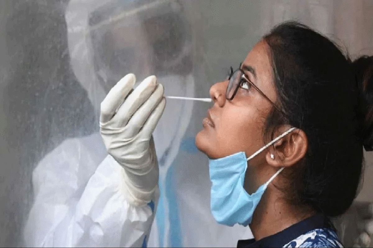 মৃত্যু কমেছে, শনাক্ত ১৬৩৭ জন