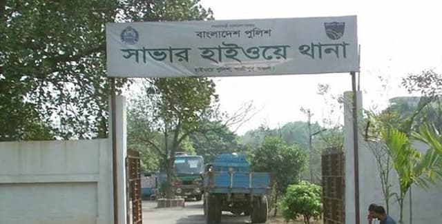 আশুলিয়ায় ট্রাকচাপায় নারী পোশাক শ্রমিক নিহত