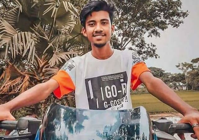 দেবীদ্বারে সড়ক দূর্ঘটনায় মটরসাইকেল আরোহী নিহত