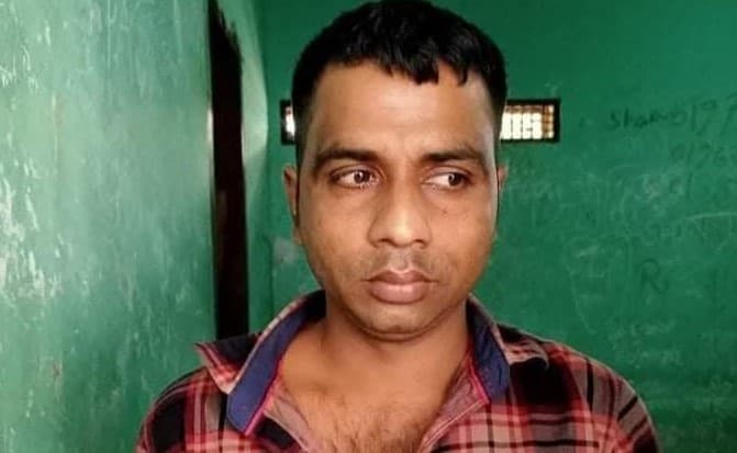 মাকে ধর্ষণের পর মেয়ের দিকে নজর, গ্রেফতার ১