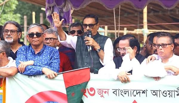 পুলিশকে ঢালাওভাবে আক্রমণ করা ষড়যন্ত্র কি না, ভেবে দেখতে হবে: কাদের