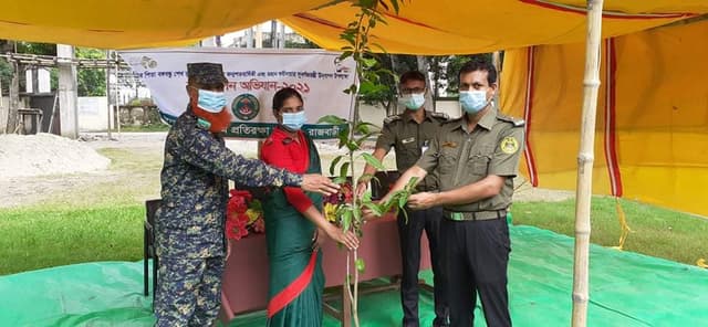 রাজবাড়ী জেলা আনসারের বৃক্ষরোপণ কর্মসূচী