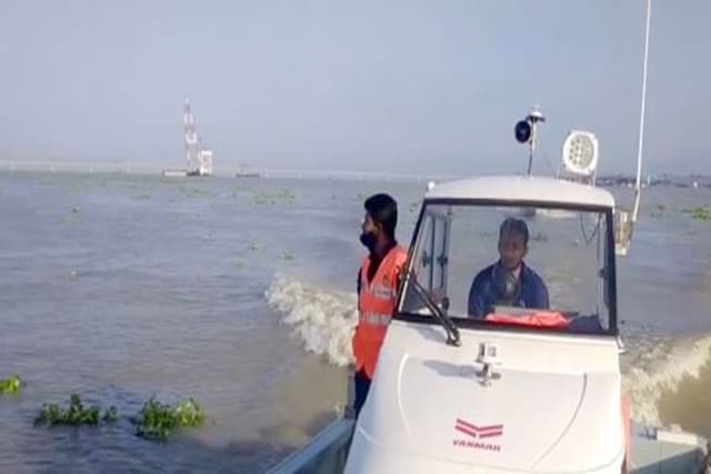 পদ্মায় নিখোঁজ চীনা প্রকৌশলী, খোঁজ মেলেনি