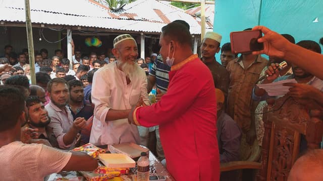 তজুমদ্দিনে নির্বাচিত হয়েই জনগণের দুয়ারে চেয়ারম্যান