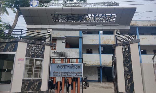 বরিশালে তীব্র লোডশেডিংয়ে ভোগান্তিতে ৮ লাখ গ্রাহক