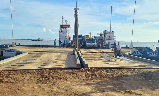 ঈদ যাত্রা: প্রস্তুত পাটুরিয়া-দৌলতদিয়া নৌ রুট