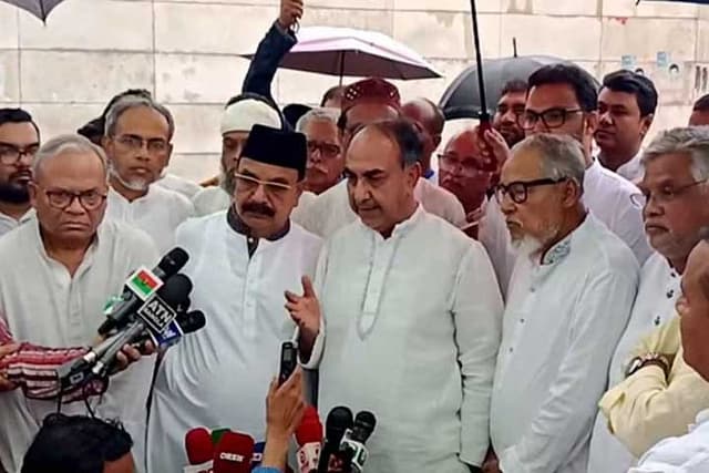 চুরি হওয়া গণতন্ত্র পুনরুদ্ধার করব: মির্জা আব্বাস