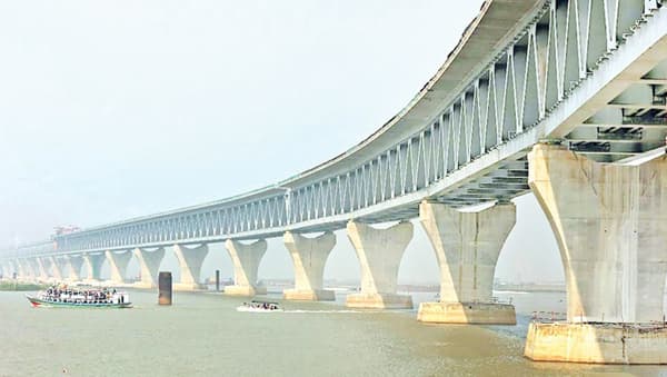 পদ্মা সেতুর নদীশাসন ব্যয় আরেক দফা বাড়ল