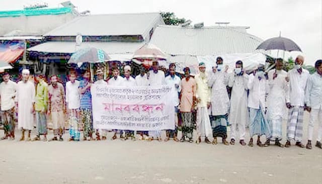 তালতলীতে ফসলী জমি রক্ষায় আন্দোলন করায় হামলা !