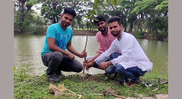 কুয়াকাটায় “বিডিএআইডির” বৃক্ষ রোপণ কর্মসূচি পালিত