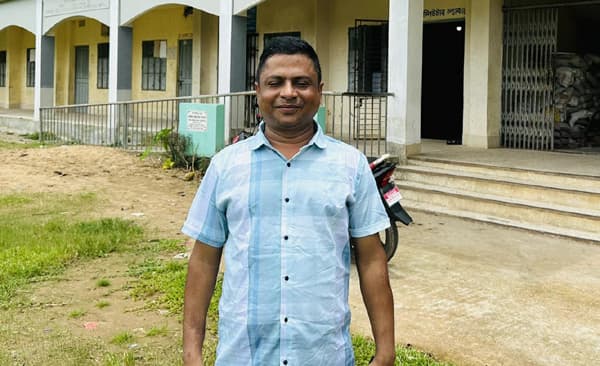 কাকিয়া বাজার উচ্চ বিদ্যালয় ম্যানেজিং কমিটির সভাপতি শ্রীমঙ্গল প্রেসক্লাবের যুগ্ন সম্পাদক সালাউদ্দিন
