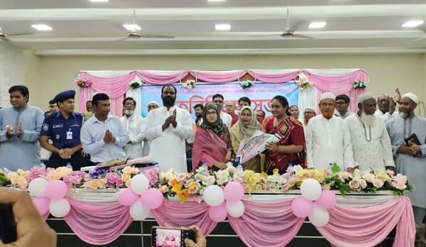 ভূঞাপুরে নবনির্বাচিত চেয়ারম্যান ও ভাইস চেয়ারম্যানদের সংবর্ধনা