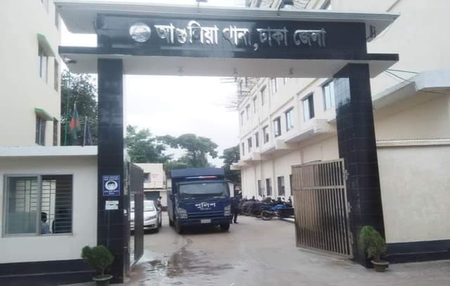 ছেলের গালিগালাজ সহ্য করতে না পেরে মায়ের আত্মহত্যা